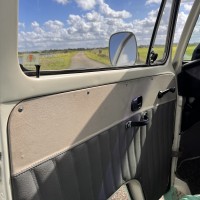 Volkswagen campers KOMBI uit 1978 Foto #11