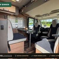 Weinsberg 700MEG CaraCore 9T-Automaat Enkele Bedden Hefbed Luifel Fietsenrek Foto #1