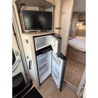 Rapido 686 F Euro6 Queensbed 2X Airco Zonnepaneel Luifel Fietsenrek Foto #17