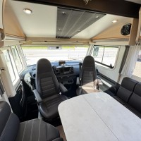 Rapido M66 177PK Automaat Enkele Bedden Levelsysteem 2x Airco Foto #13
