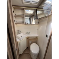 Rapido M66 177PK Automaat Enkele Bedden Levelsysteem 2x Airco Foto #22