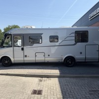 Hymer BML-I 790 MasterLine Lithium Omvormer Zonnepaneel 2X Airco Foto #8