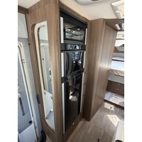Hymer BML-I 790 MasterLine Lithium Omvormer Zonnepaneel 2X Airco Foto #20