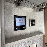 Hymer BML-I 790 MasterLine Lithium Omvormer Zonnepaneel 2X Airco Foto #46