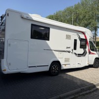 Challenger 398 XLB Queensbed Hefbed Zonnepaneel Luifel Bearlock Foto #5