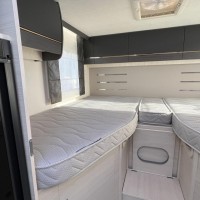 Chausson 627GA Premium 170PK Automaat Enkele Bedden Hefbed 2X Airco Foto #15