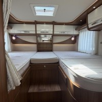 Hymer B 588 Automaat Enkele Bedden Hefbed 2X Airco Omvormer Zonnepaneel Foto #20