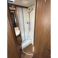 Hymer B 588 Automaat Enkele Bedden Hefbed 2X Airco Omvormer Zonnepaneel Foto #26