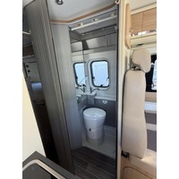 Adria TWIN 640 SLX Euro6 Enkele Bedden Luifel Trekhaak Bearlock Foto #20