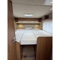 Carado T447 Euro6 Enkele Bedden Luifel Zonnepaneel Bearlock Fietsenrek Foto #23