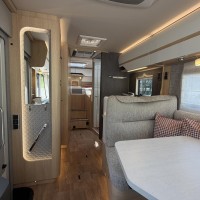 Hymer BML-I 780 MasterLine Bovenkasten Level 2X Airco Lithium Foto #11