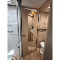 Hymer BML-I 790 Masterline Queensbed Hefbed EP Level Alde Oven Trekhaak Luifel Foto #21