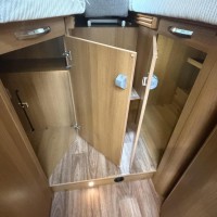 Knaus 650 MEG Platinum Enkele Bedden Levelsysteem Lithium 2X Airco Zonnepaneel Foto #36