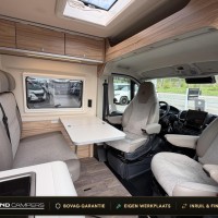 Hymer Yellowstone Cross-Over 180PK 9T-Automaat Enkele Bedden Zonnepanelen Foto #1