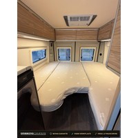 Hymer Yellowstone Cross-Over 180PK 9T-Automaat Enkele Bedden Zonnepanelen Foto #2