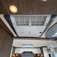 Hymer BML-I 790 MasterLine Lithium Omvormer Zonnepaneel 2X Airco Foto #40