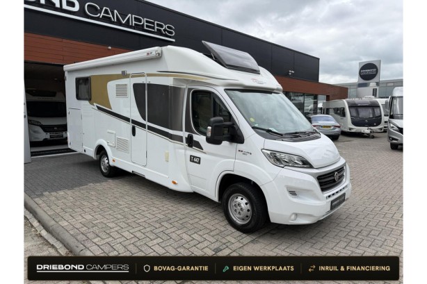 Carado T447 Euro6 Enkele Bedden Luifel Zonnepaneel Bearlock Fietsenrek