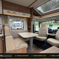 Carado T447 Euro6 Enkele Bedden Luifel Zonnepaneel Bearlock Fietsenrek Foto #1