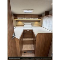Carado T447 Euro6 Enkele Bedden Luifel Zonnepaneel Bearlock Fietsenrek Foto #2