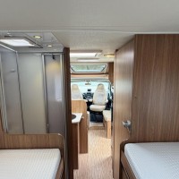 Carado T447 Euro6 Enkele Bedden Luifel Zonnepaneel Bearlock Fietsenrek Foto #24
