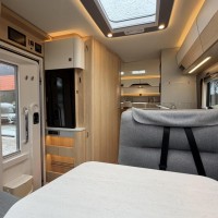 Hymer B600 MC WhiteLine Automaat Enkele Bedden Luifel Grote Garage Foto #11