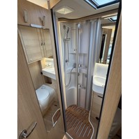 Hymer B600 MC WhiteLine Automaat Enkele Bedden Luifel Grote Garage Foto #25