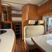Hobby T 600 GFS Dwarsbed Zonnepaneel Unieke Staat 24501KM!!! Foto #27