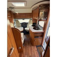 Hobby T 600 GFS Dwarsbed Zonnepaneel Unieke Staat 24501KM!!! Foto #30