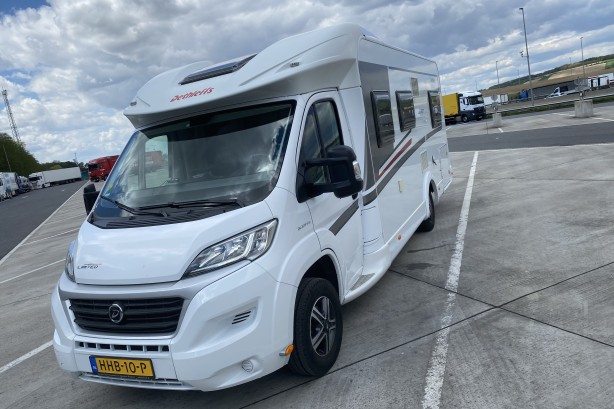 Tweedehands Dethleffs campers camper kopen