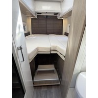 Kabe Travel Master Van 690LB V6 190PK Enkele Bedden Zonnepaneel Trekhaak Foto #4