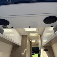 Kabe Travel Master Van 690LB V6 190PK Enkele Bedden Zonnepaneel Trekhaak Foto #8