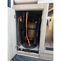 Kabe Travel Master Van 690LB V6 190PK Enkele Bedden Zonnepaneel Trekhaak Foto #33