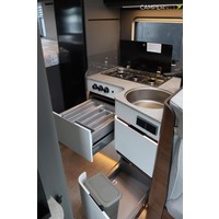 Hymer BMC-T 600 170pk Automaat | Lithium | Dieselverwarming | Lengtebedden | Uitrustingslijn Premium | Omvormer | SLC Chassis | Stoelverwarming | Luifel | LED TV | ABUS Extra sloten | Gas aansluiting buiten | Foto #13
