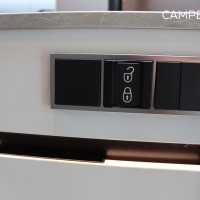 Hymer BMC-T 600 170pk Automaat | Lithium | Dieselverwarming | Lengtebedden | Uitrustingslijn Premium | Omvormer | SLC Chassis | Stoelverwarming | Luifel | LED TV | ABUS Extra sloten | Gas aansluiting buiten | Foto #14