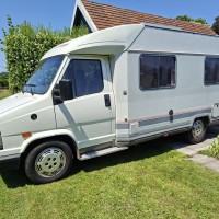 Peugeot campers J5 290 Challenger 200 2.5TD uit 1993 Foto #1
