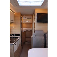 Dethleffs Globebus GT 006 140pk Automaat | EP Levelsysteem | Lithium | Omvormer | Zonnepanelen | Dakairco | 1e Eigenaar | Origneel Ned. | Bearlock | Foto #24