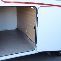 Dethleffs Globebus GT 006 140pk Automaat | EP Levelsysteem | Lithium | Omvormer | Zonnepanelen | Dakairco | 1e Eigenaar | Origneel Ned. | Bearlock | Foto #6