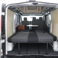 Renault Trafic Buscamper 2.0 DCi 115 Pk | 2 Zits/Slaapbank | Breedbed 130 x 190 | Camper kenteken | Two Town kleur | Trekhaak | Nette staat Foto #26