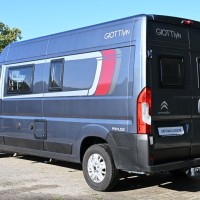GiottiVan 60B Dwarsbed|Stapelbed|Cass.luifel|Fietsdr.|Zonnep Foto #2