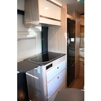 GiottiVan 60B Dwarsbed|Stapelbed|Cass.luifel|Fietsdr.|Zonnep Foto #13