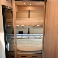 GiottiVan 60B Dwarsbed|Stapelbed|Cass.luifel|Fietsdr.|Zonnep Foto #18