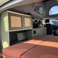 Volkswagen T6 2017 L2H1 Nevada two-tone NIEUWE INBOUW! Foto #3