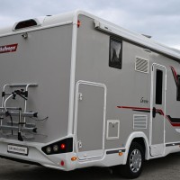 Challenger Graphite 260 Diesel Kachel automaat Airco Hefbed Foto #3