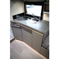 Challenger Graphite 260 Diesel Kachel automaat Airco Hefbed Foto #14