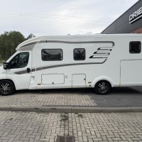 Hymer T 678 CL Automaat Enkele Bedden Hefbed Luchtvering Lithium Zonnepanelen Foto #31