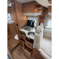 Hymer T 678 CL Automaat Enkele Bedden Hefbed Luchtvering Lithium Zonnepanelen Foto #40