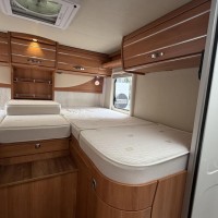 Hymer T 678 CL Automaat Enkele Bedden Hefbed Luchtvering Lithium Zonnepanelen Foto #43