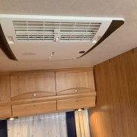 Adria Coral 650 SP uit 2004 Foto #12