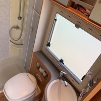 Adria Coral 650 SP uit 2004 Foto #16