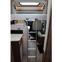 Dethleffs TREND T6757 130pk 2.3 Multijet | Dak airco | Queensbed | Zonnepaneel | Elektrisch hefbed | Luifel | Fietsendrager | Gescheiden douche | Foto #3